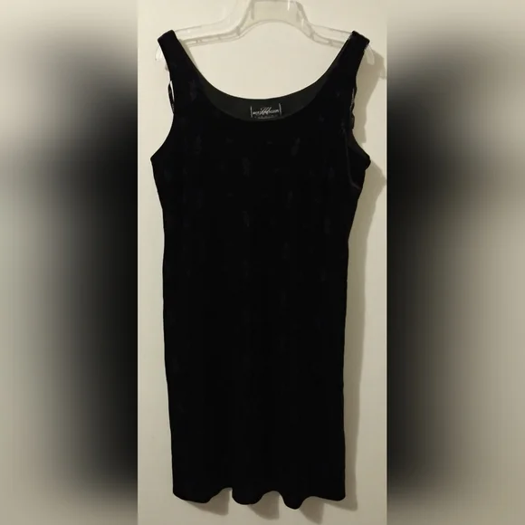 Molly Malloy | Dresses | Molly Malloy Evening Dress Womens 4 Purple Velvet  Embossed Flowers Sleeveless | Poshmark